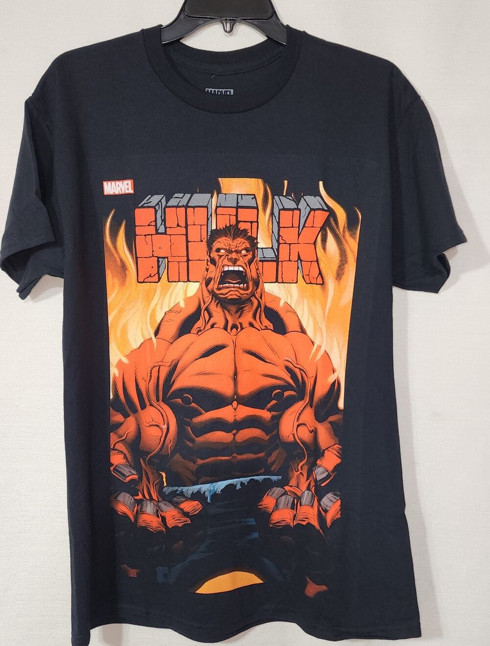 Red Hulk black shirt size men's small